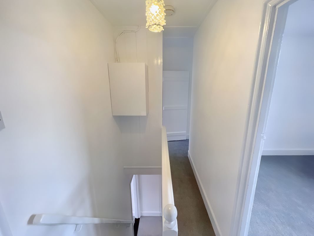 79 Maidstone Road, Felixstowe, Suffolk, IP11 9EE lot image - 12