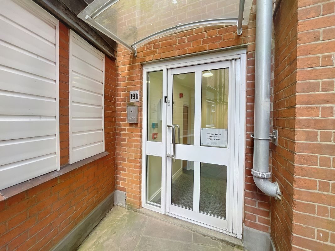 Flat 1, 19B Queen Street, Ipswich, Suffolk, IP1 1SW lot image - 9