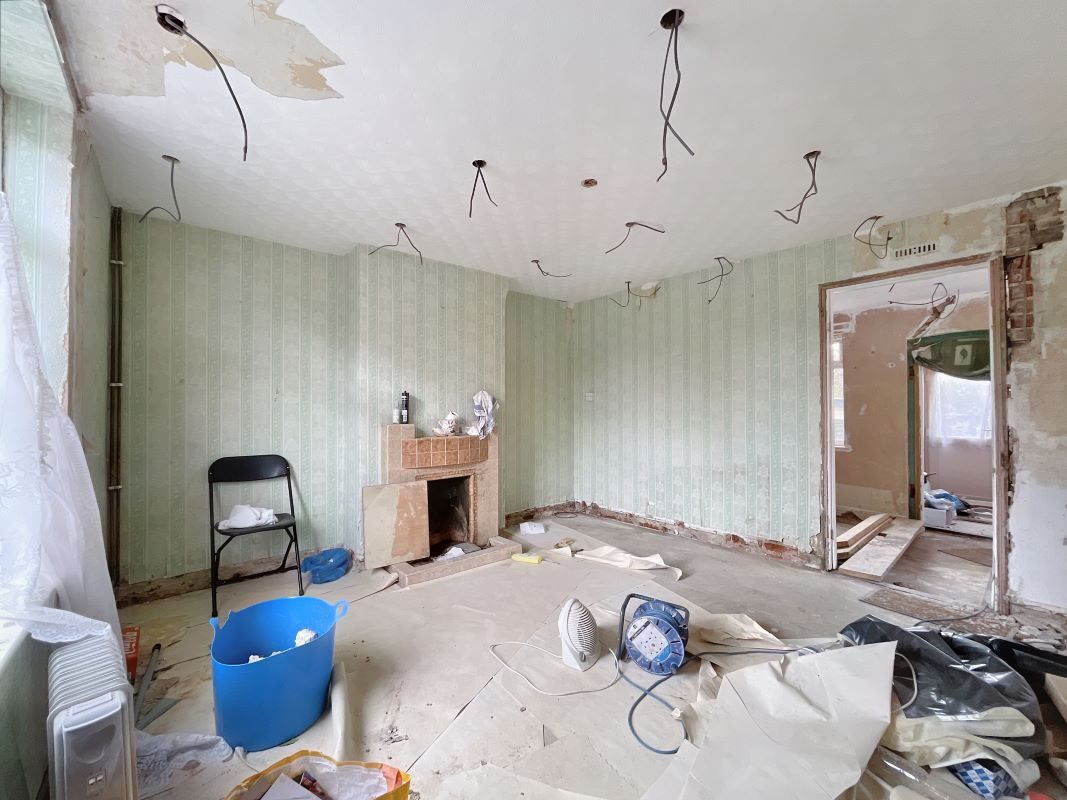 6 Park Road, Needham Market, Ipswich, Suffolk, IP6 8BH lot image - 1