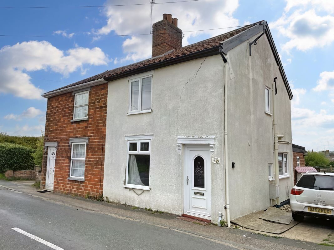 6 Park Road, Needham Market, Ipswich, Suffolk, IP6 8BH lot image - 9
