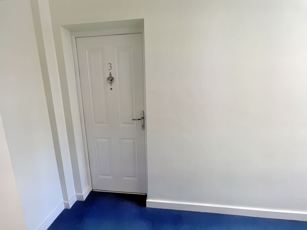 Flat 3, 19B Queen Street, Ipswich, Suffolk, IP1 1SW lot image - 8