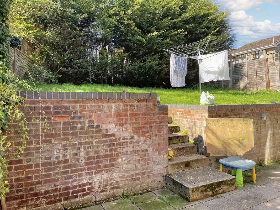 3 Netley Close, Ipswich, Suffolk, IP2 9YB lot image - 13