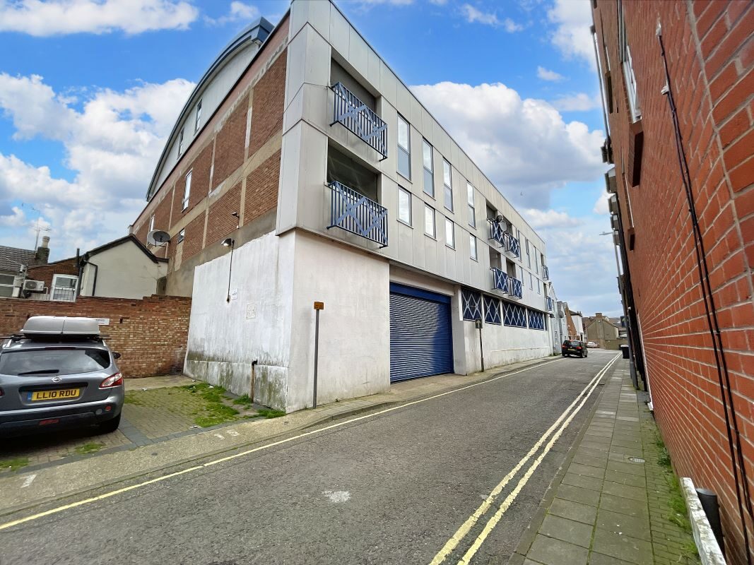 Revetts House, 59-63 Norwich Road, Ipswich, Suffolk, IP1 2EP lot image - 5