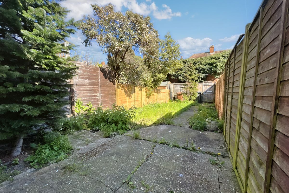 42 Newson Street, Ipswich, Suffolk, IP1 3NY lot image - 8