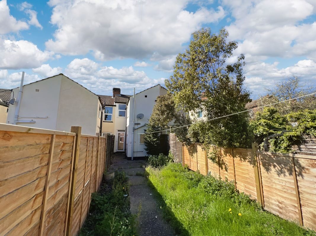 42 Newson Street, Ipswich, Suffolk, IP1 3NY lot image - 9