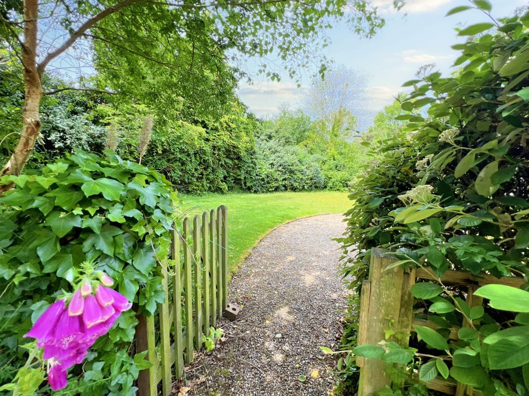 Dormy Pool, 167 Saxmundham Road, Aldeburgh, Suffolk, IP15 5PE lot image - 3