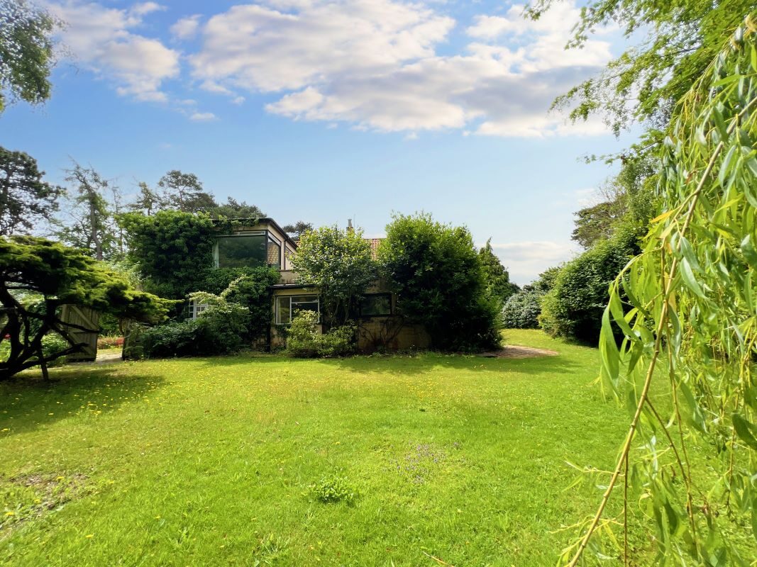 Dormy Pool, 167 Saxmundham Road, Aldeburgh, Suffolk, IP15 5PE lot image - 10