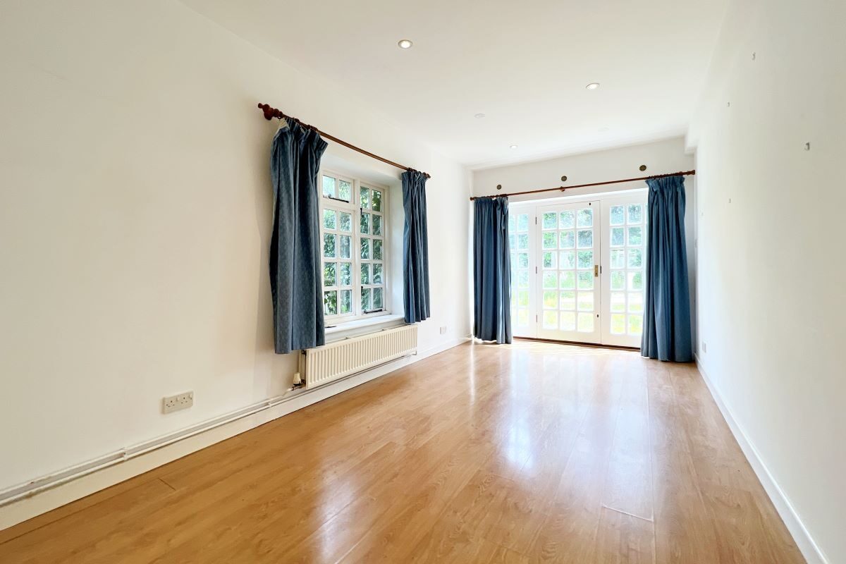 Dormy Pool, 167 Saxmundham Road, Aldeburgh, Suffolk, IP15 5PE lot image - 26