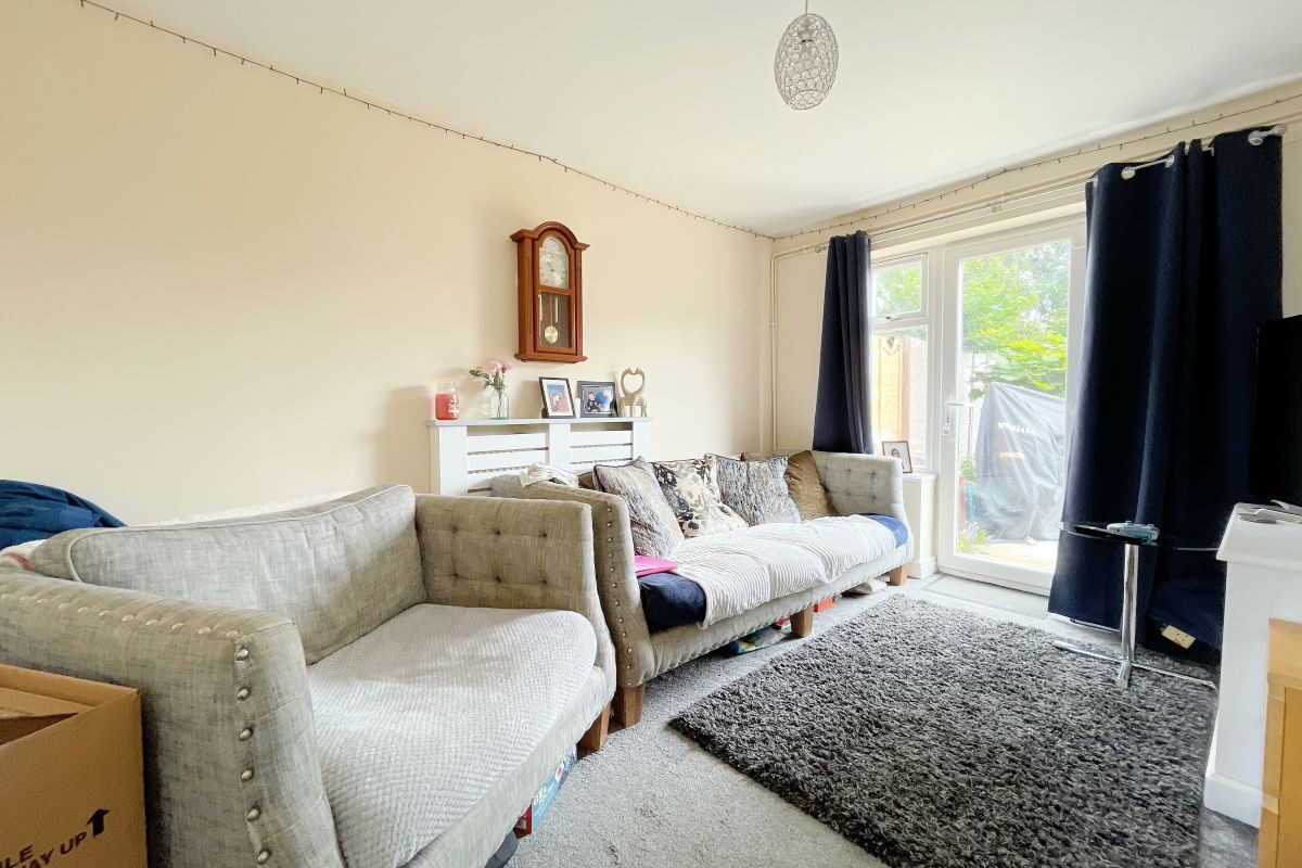 49 Orford Road, Felixstowe, Suffolk, IP11 2ET Goldings Auctions