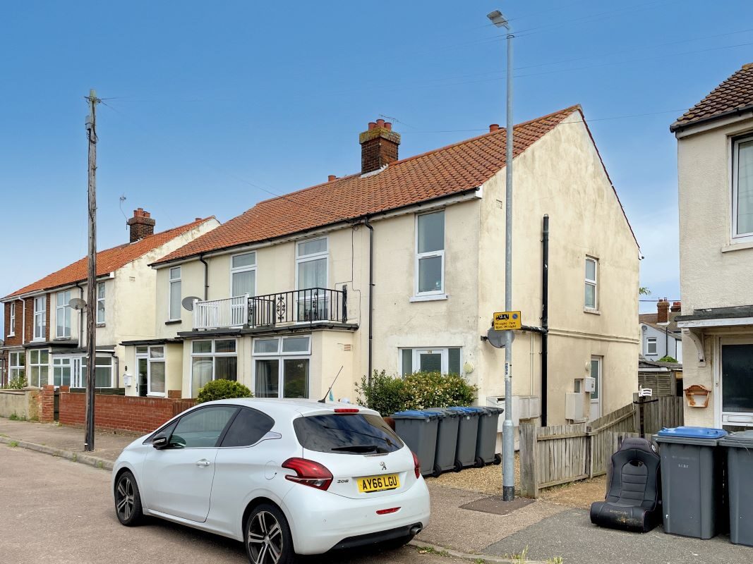 49 Orford Road, Felixstowe, Suffolk, IP11 2ET Goldings Auctions