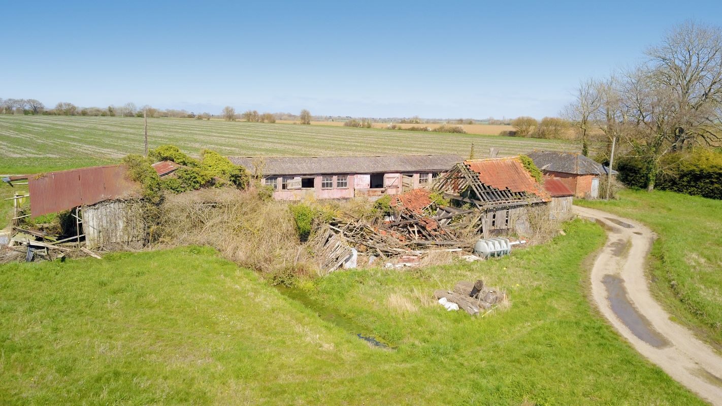 Wood Farm Barns, Worlingworth, Woodbridge, Suffolk, IP13 7LR lot image - 13