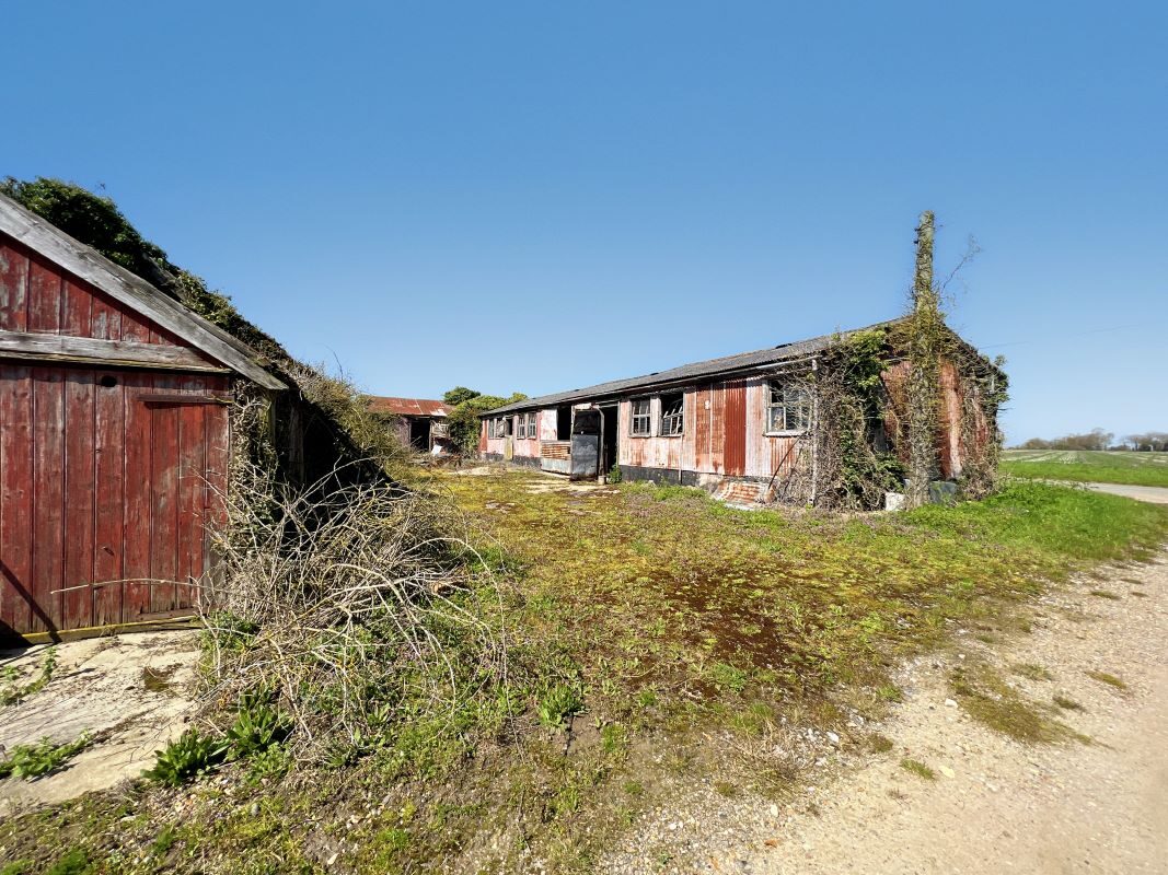 Wood Farm Barns, Worlingworth, Woodbridge, Suffolk, IP13 7LR lot image - 18