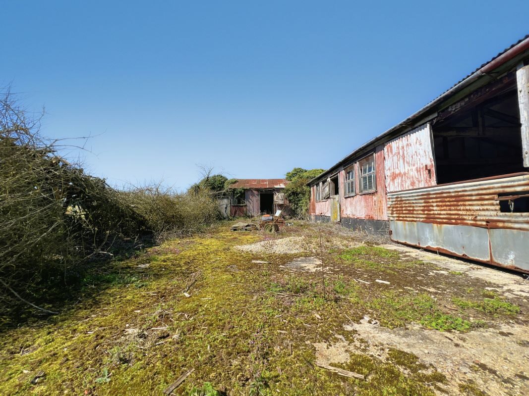 Wood Farm Barns, Worlingworth, Woodbridge, Suffolk, IP13 7LR lot image - 25