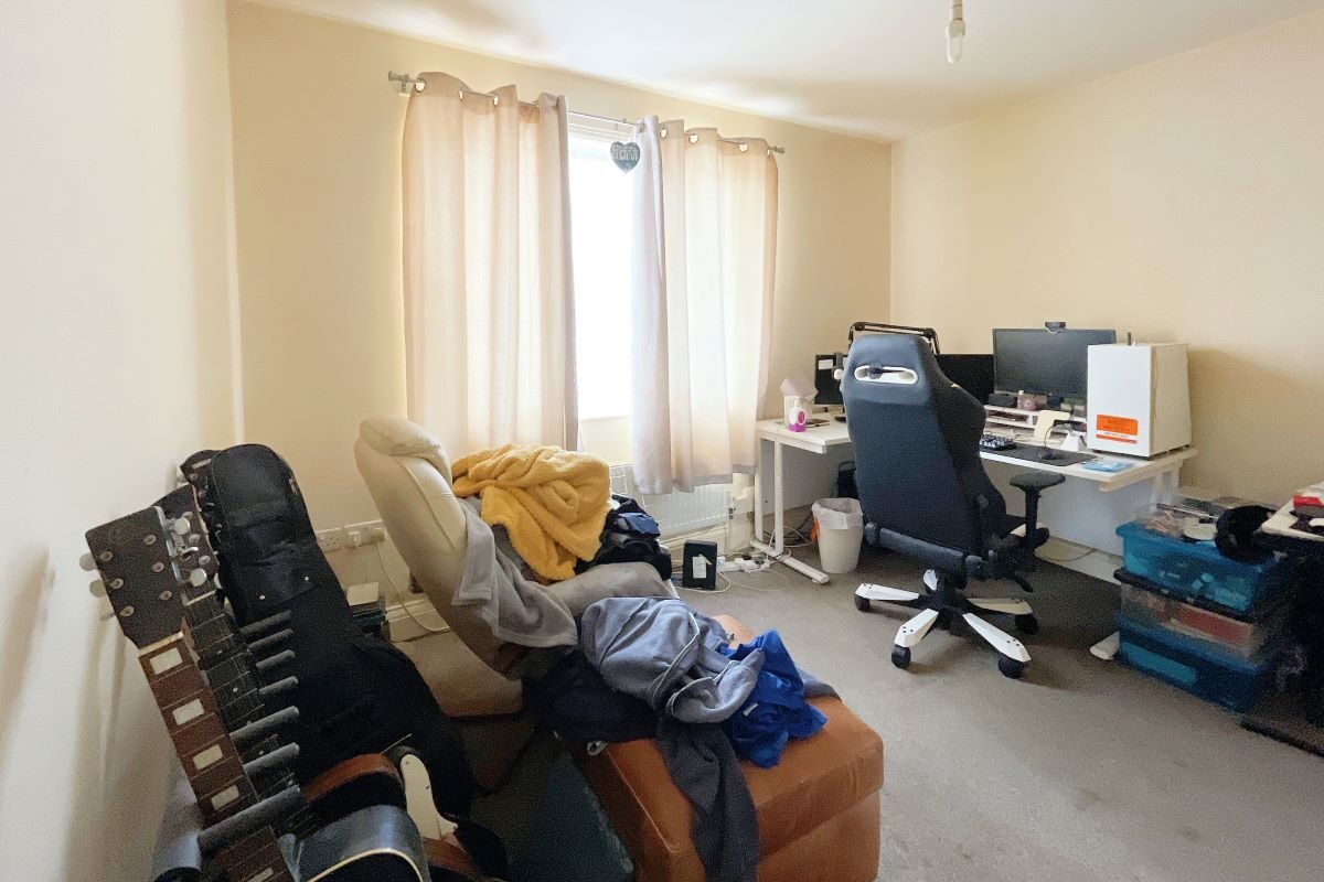 23 Henniker Road, Ipswich, Suffolk, IP1 5HF lot image - 2