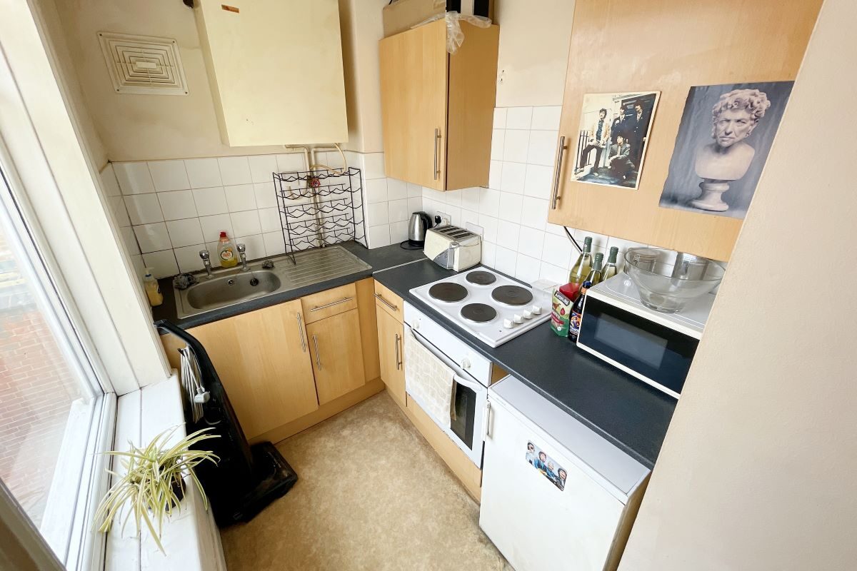 328C Spring Road, Ipswich, Suffolk, IP4 5NG lot image - 3