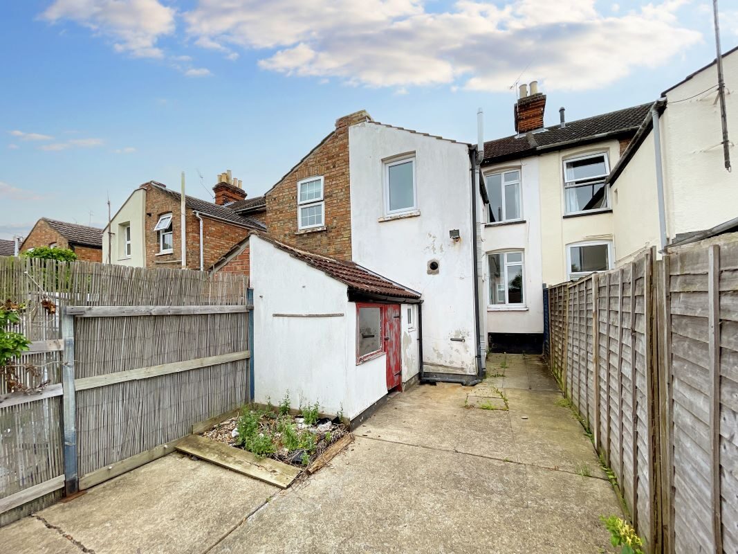 33 Finchley Road, Ipswich, Suffolk, IP4 2HT lot image - 9