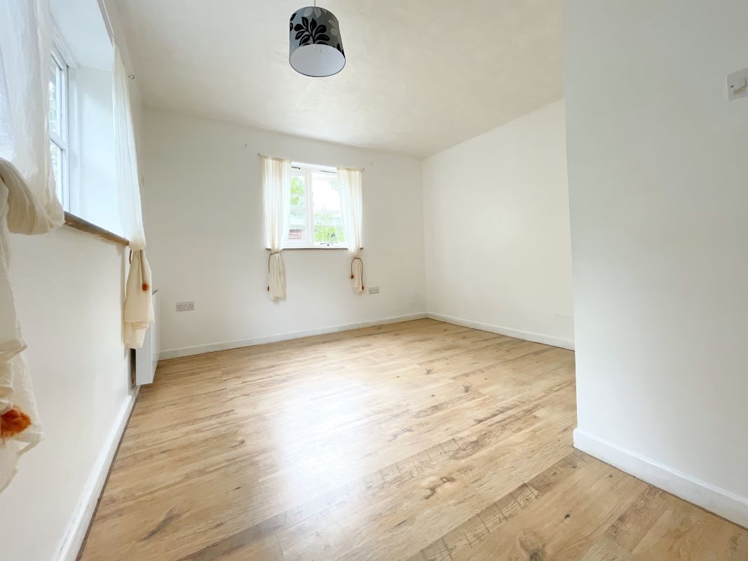 31 The Street, Wissett, Halesworth, Suffolk, IP19 0JG lot image - 9