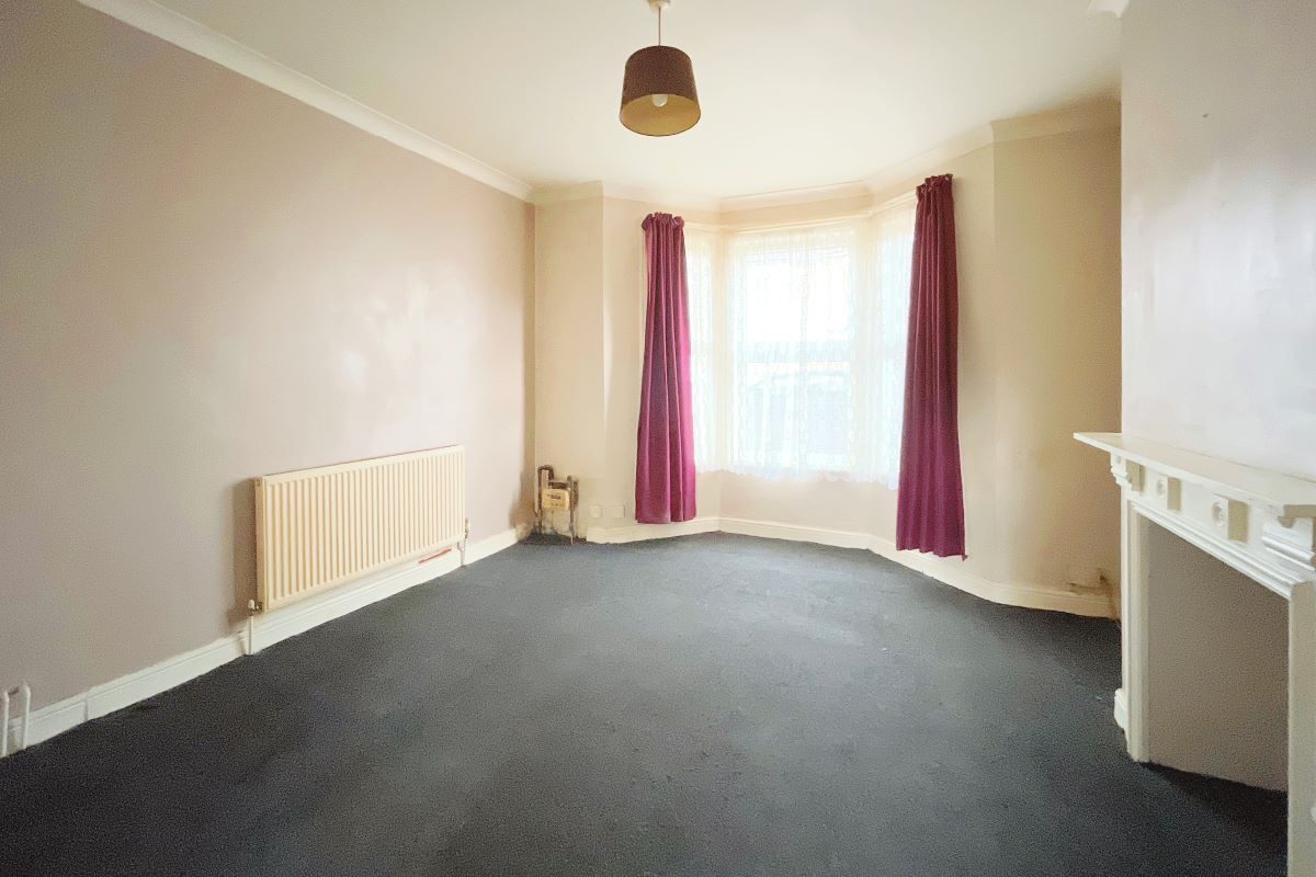 11 All Saints Road, Ipswich, Suffolk, IP1 4DG lot image - 2