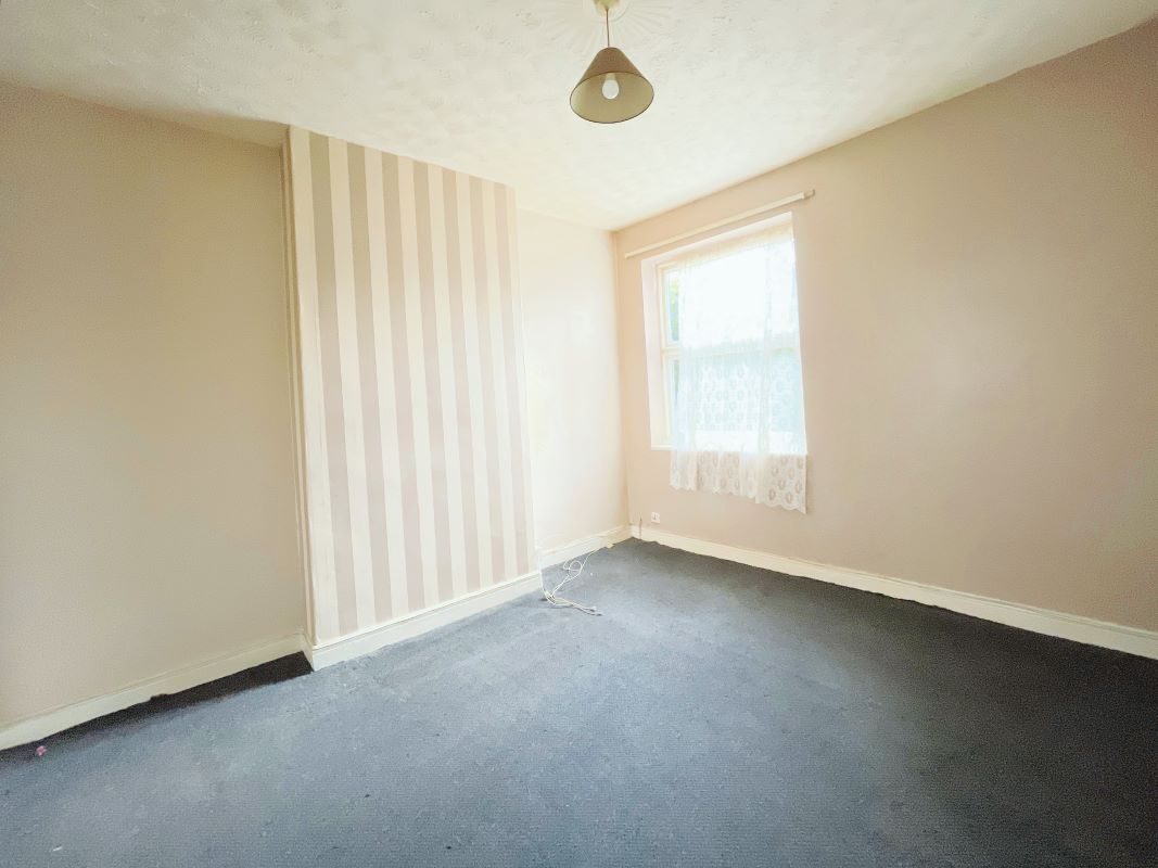 11 All Saints Road, Ipswich, Suffolk, IP1 4DG lot image - 3