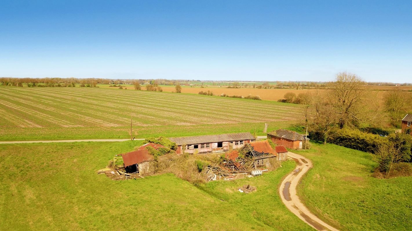 7+ Vale Wood Farms