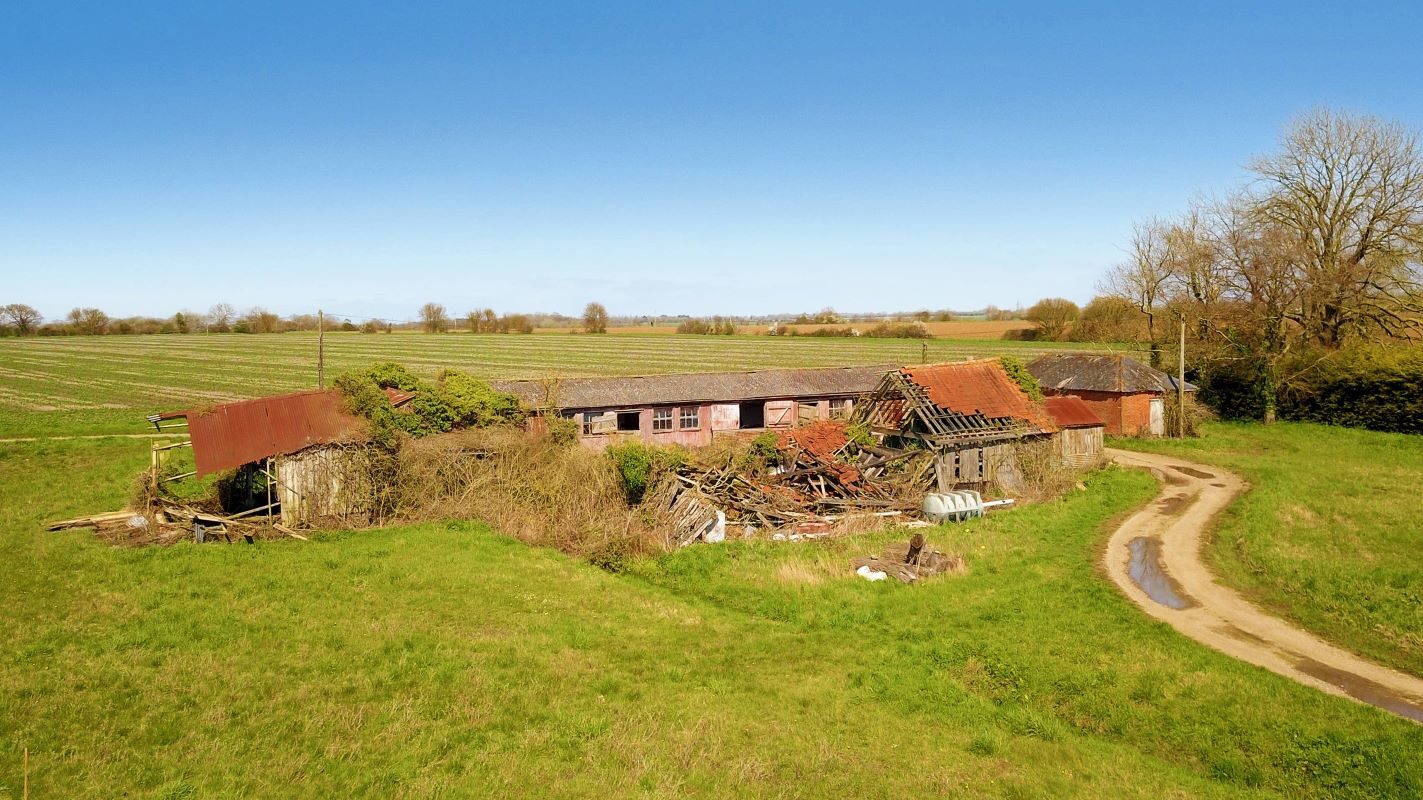 Wood Farm Barns, Worlingworth, Woodbridge, Suffolk, IP13 7LR lot image - 14
