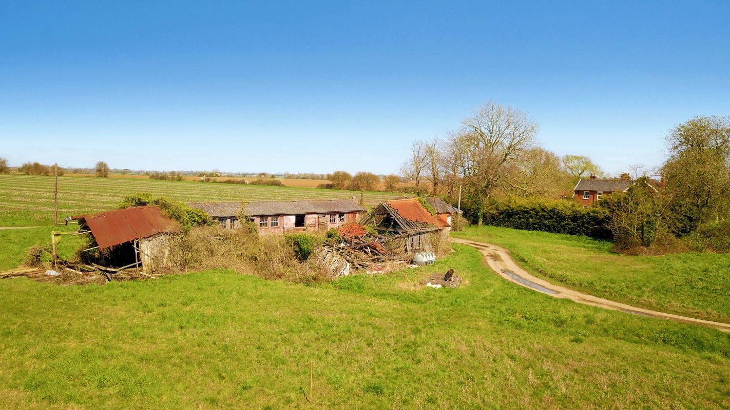 Wood Farm Barns, Worlingworth, Woodbridge, Suffolk, IP13 7LR lot image - 15