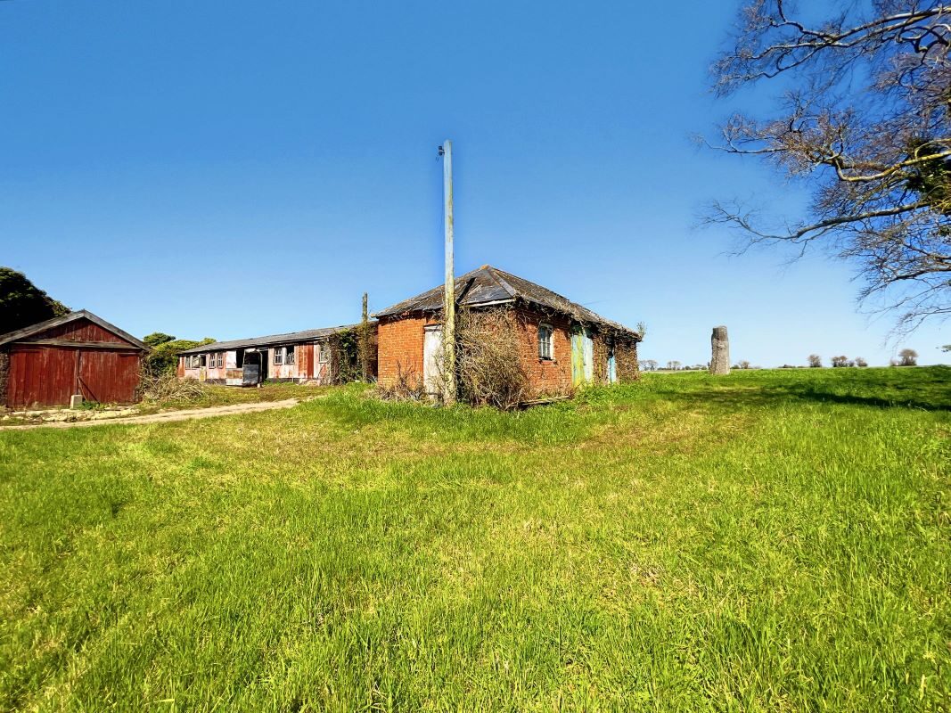 Wood Farm Barns, Worlingworth, Woodbridge, Suffolk, IP13 7LR lot image - 30