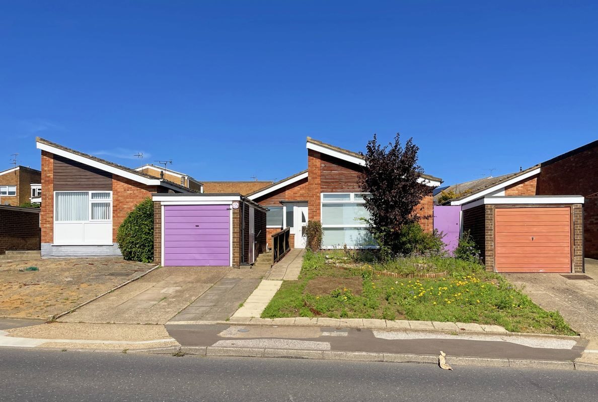 92 Prince of Wales Drive, Ipswich, Suffolk, IP2 9BL lot image - 0