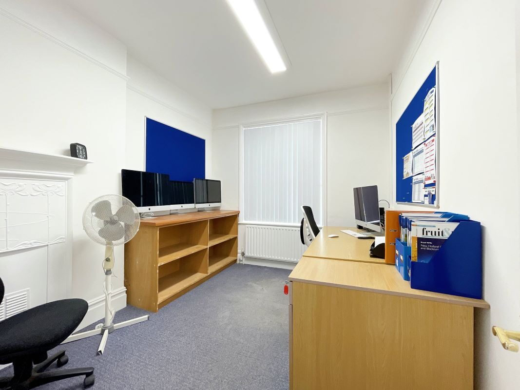 Parkside, London Road, Ipswich, Suffolk, IP2 0SS lot image - 7