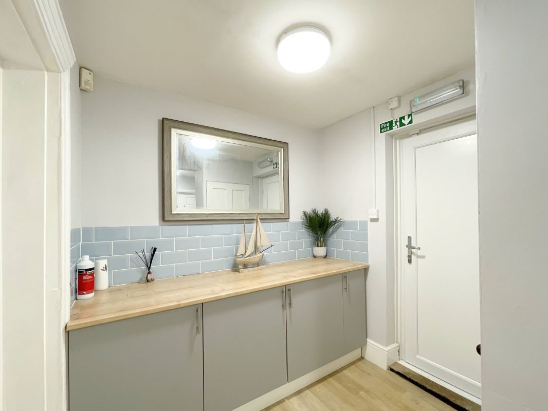 Parkside, London Road, Ipswich, Suffolk, IP2 0SS lot image - 20