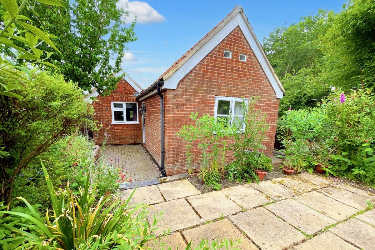 31 The Street, Wissett, Halesworth, Suffolk, IP19 0JG lot image - 2