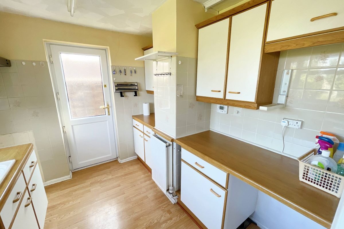 43 Orwell View Road, Shotley, Ipswich, Suffolk, IP9 1NW lot image - 2