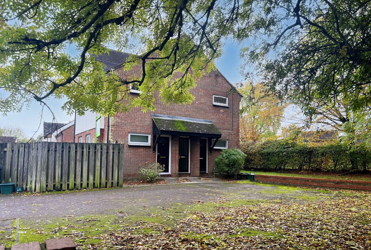 38 Cleveland Close, Highwoods, Colchester, Essex, CO4 9RS lot image - 0