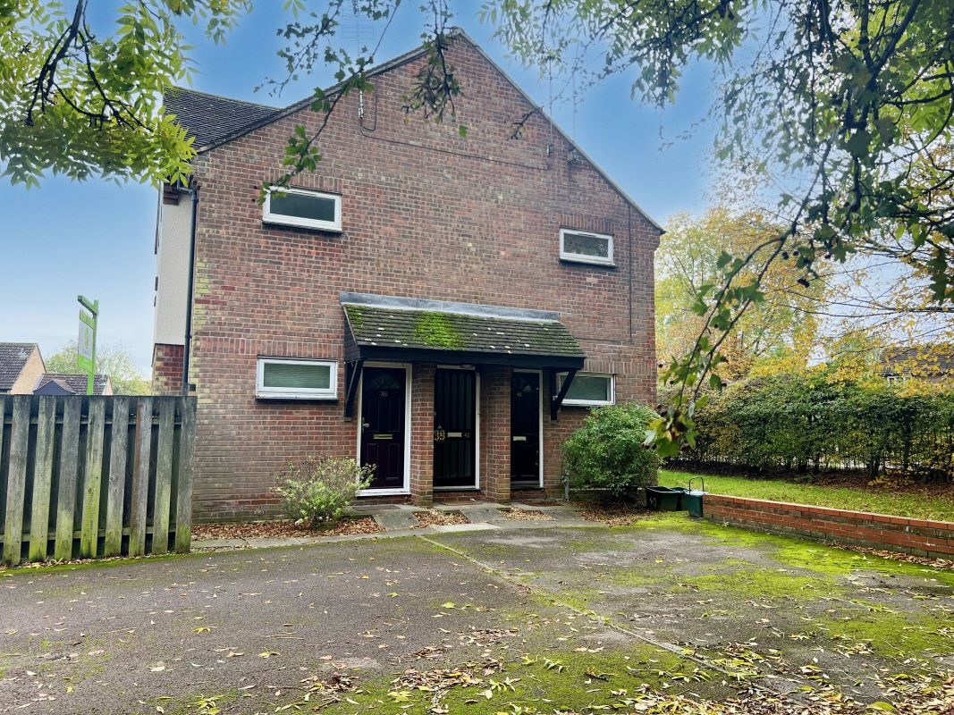 38 Cleveland Close, Highwoods, Colchester, Essex, CO4 9RS Goldings