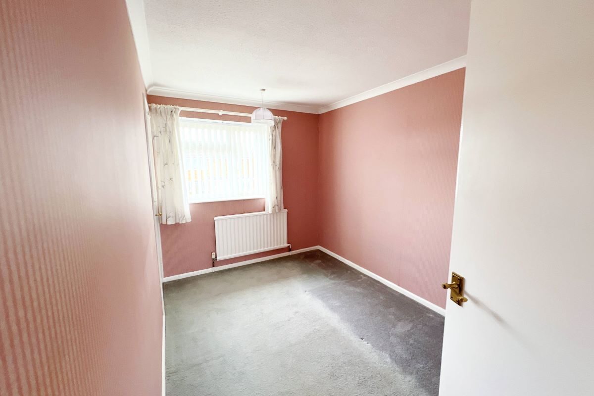 47 Orwell View Road, Shotley, Ipswich, Suffolk, IP9 1NW lot image - 2