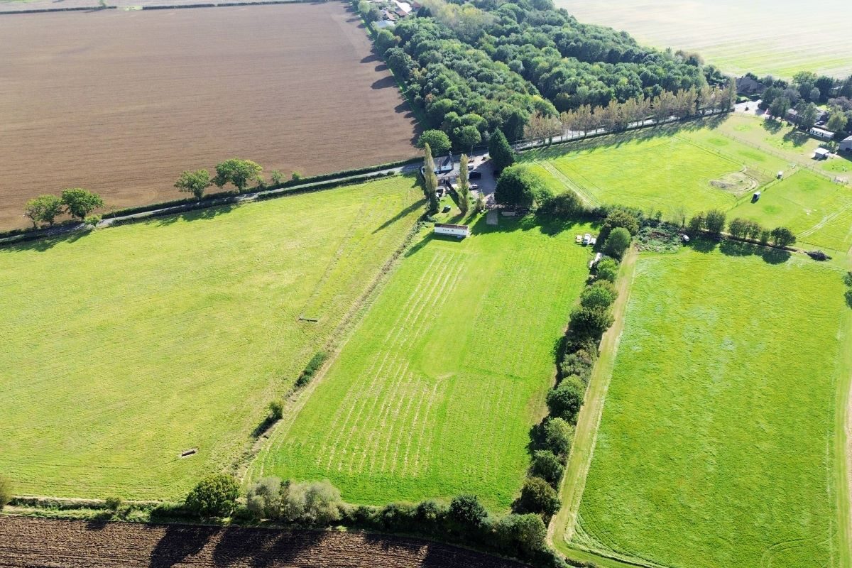 The Crowfield Rose, Debenham Road, Crowfield, Ipswich, Suffolk, IP6 9TE lot image - 2