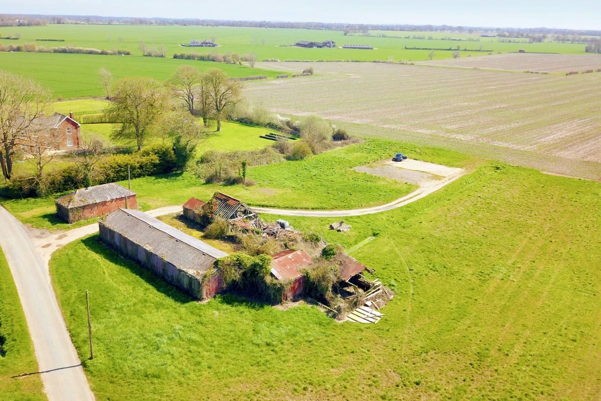 Wood Farm Barns, Worlingworth, Woodbridge, Suffolk, IP13 7LR lot image - 7