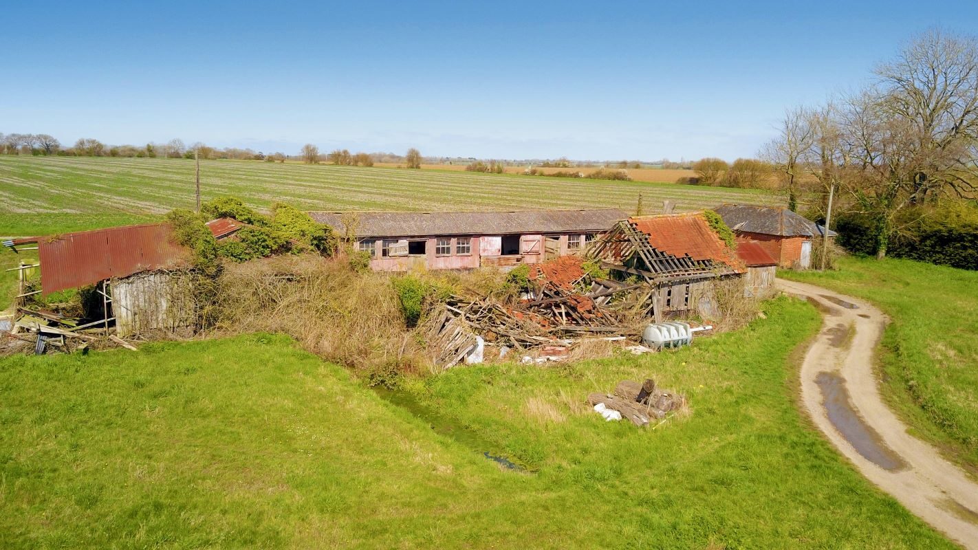 Wood Farm Barns, Worlingworth, Woodbridge, Suffolk, IP13 7LR lot image - 18