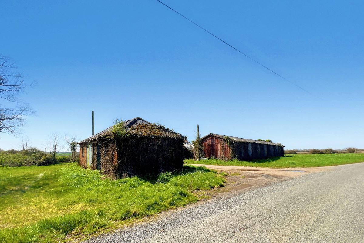 Wood Farm Barns, Worlingworth, Woodbridge, Suffolk, IP13 7LR lot image - 23
