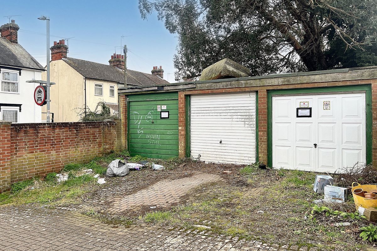 Garages off Orwell Road, to the rear of 43 Pearce Road, Ipswich
