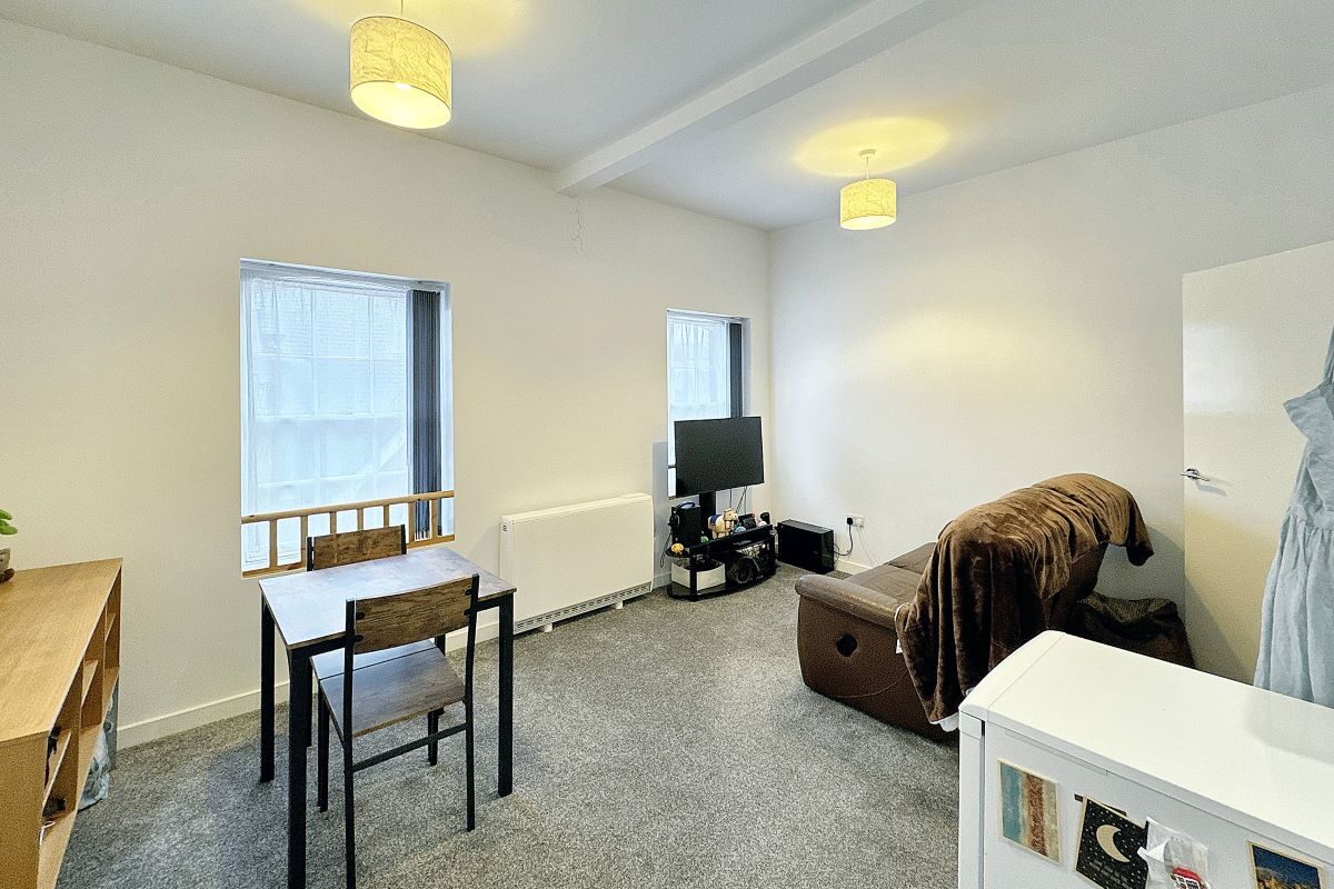 51 Butter Market, Ipswich, Suffolk, IP1 1BJ lot image - 8