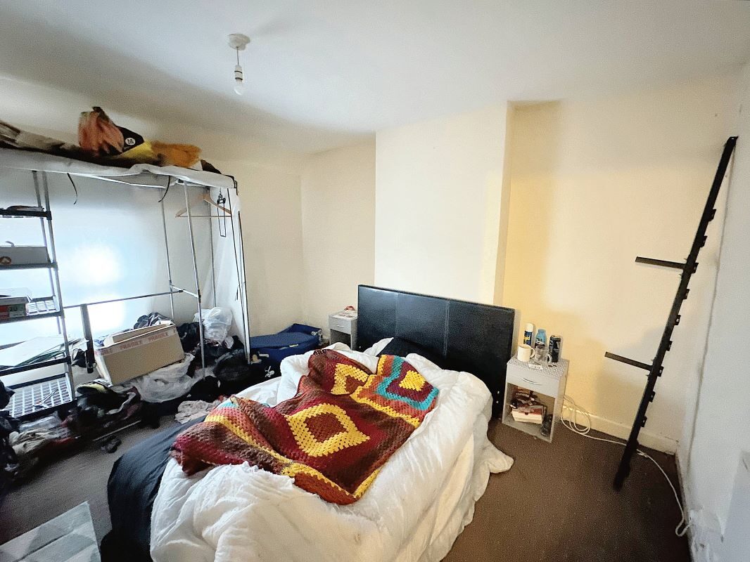 18 & 18A St. Helens Street, Ipswich, Suffolk, IP4 1HJ lot image - 3