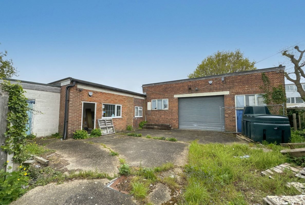 10 Coach Road, Alresford, Colchester, Essex, CO7 8EA lot image - 0