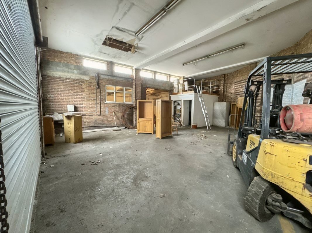 10 Coach Road, Alresford, Colchester, Essex, CO7 8EA lot image - 3