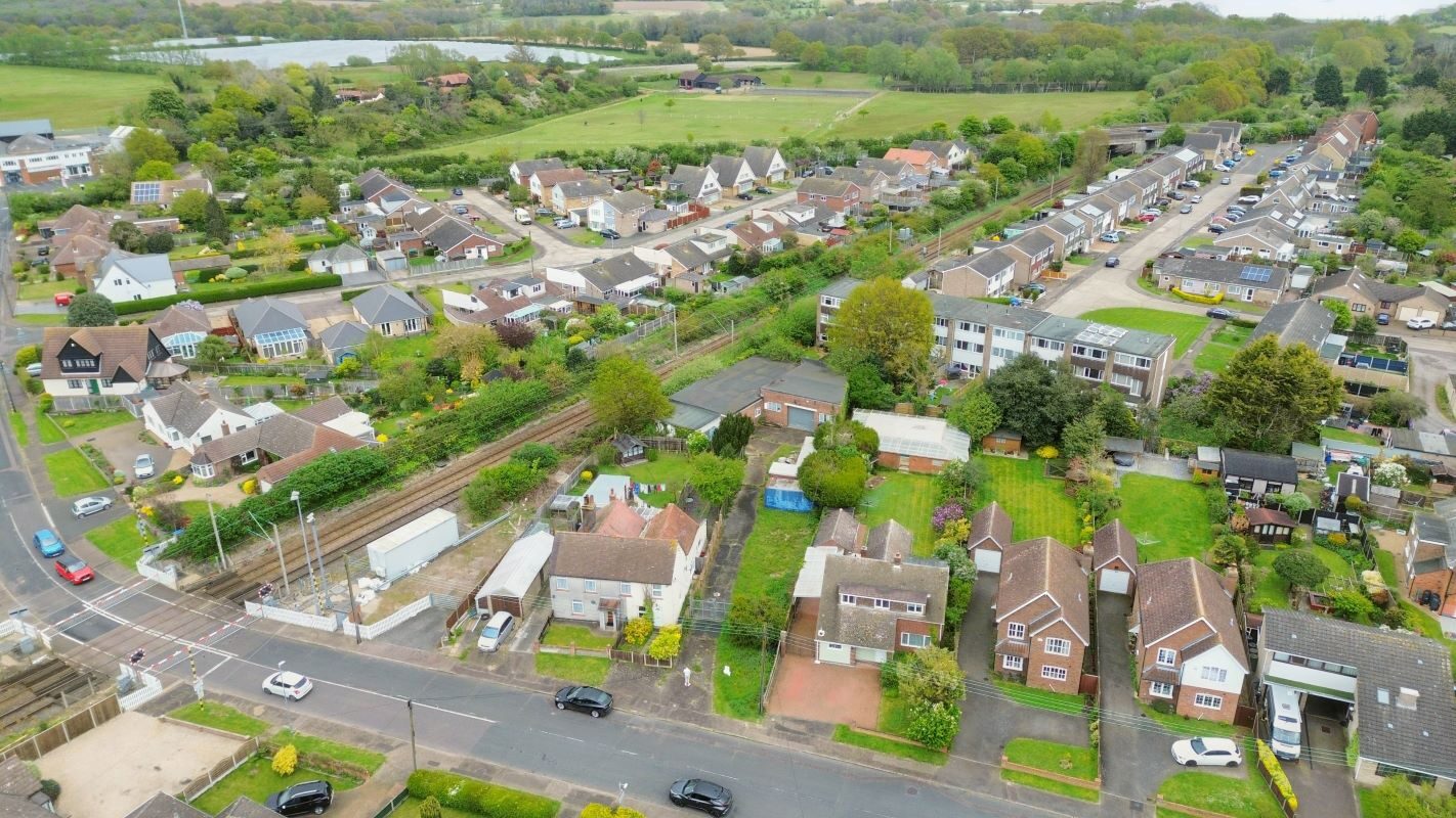 10 Coach Road, Alresford, Colchester, Essex, CO7 8EA lot image - 17