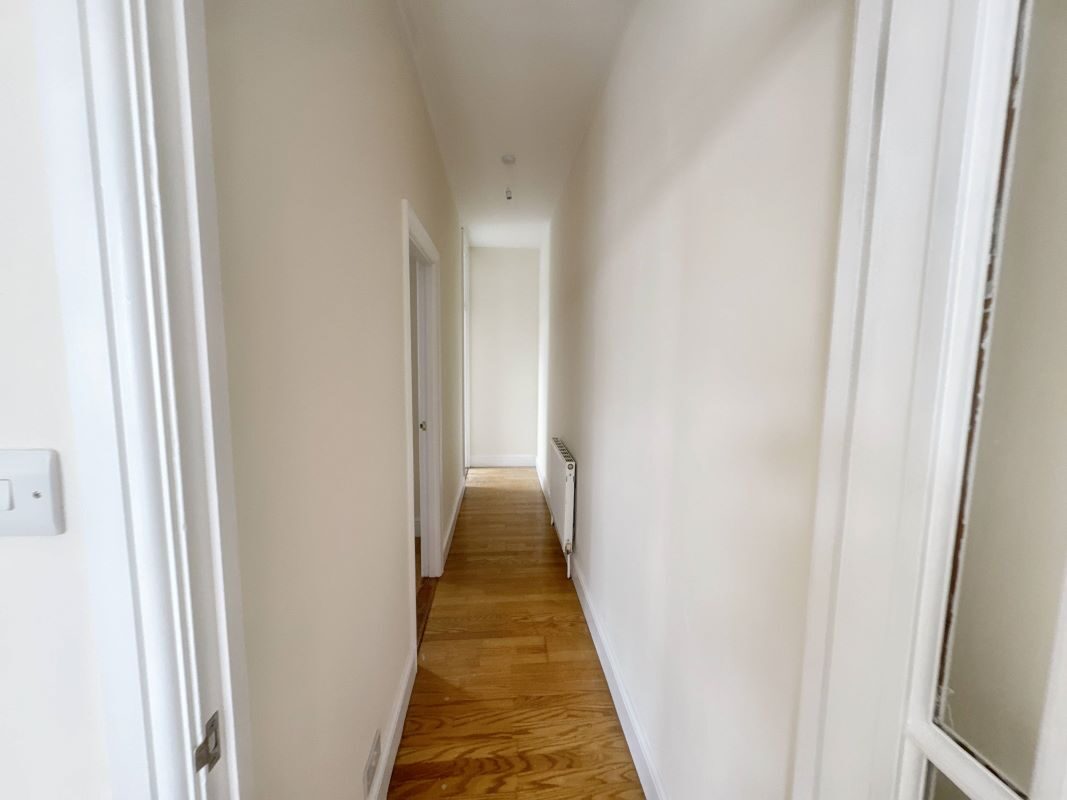 108 Old Road, Clacton-on-Sea, Essex, CO15 3AA lot image - 9