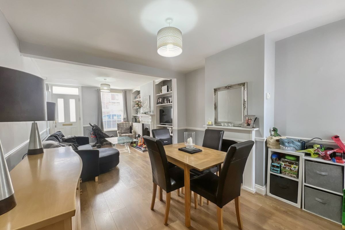 30 Norfolk Road, Ipswich, Suffolk, IP4 2HB lot image - 3