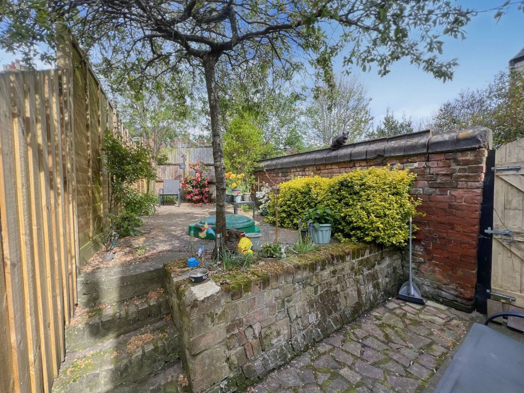 30 Norfolk Road, Ipswich, Suffolk, IP4 2HB lot image - 8