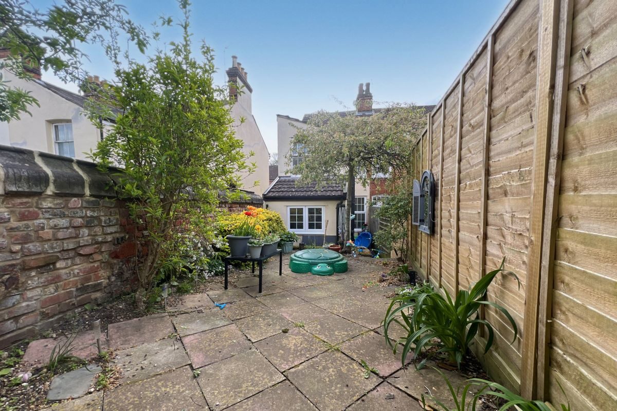 30 Norfolk Road, Ipswich, Suffolk, IP4 2HB lot image - 9