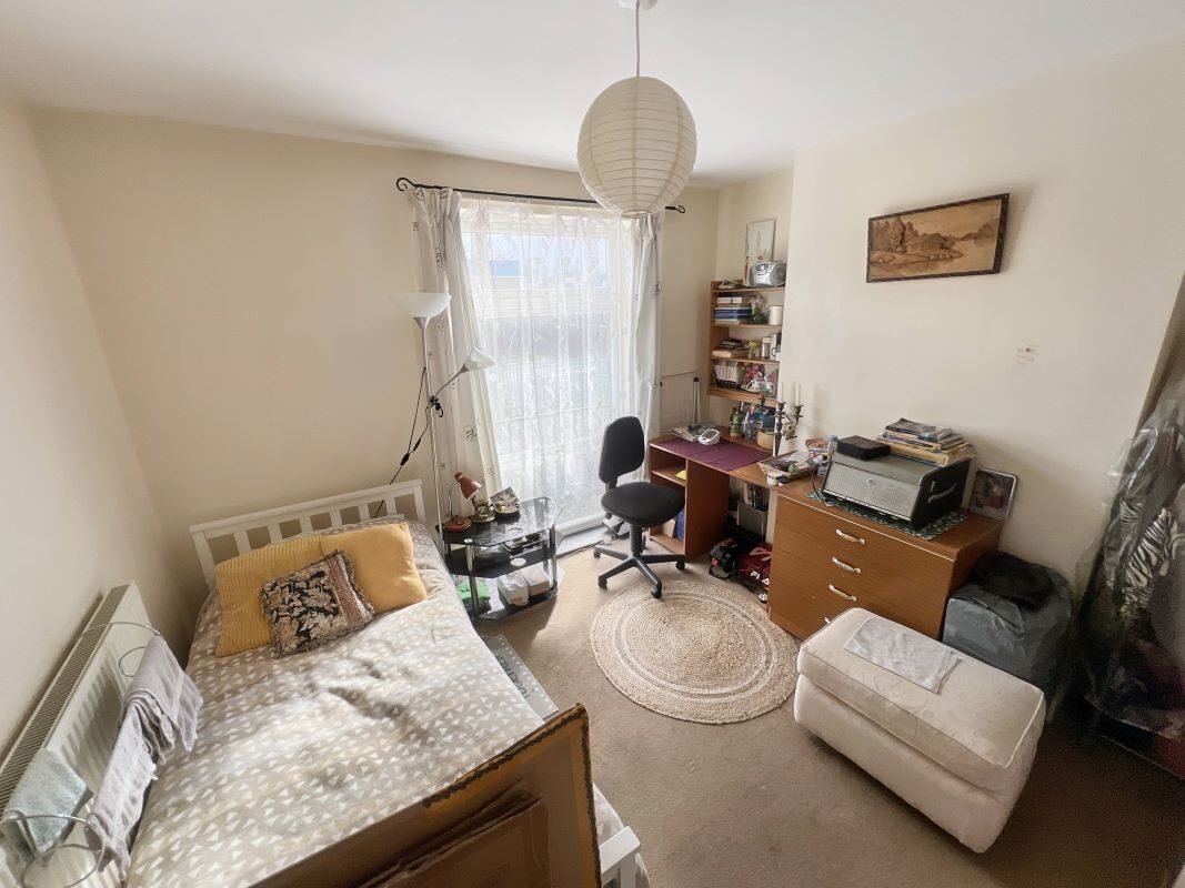 Flat A & B, 49 Orford Road, Felixstowe, Suffolk, IP11 2ET lot image - 7